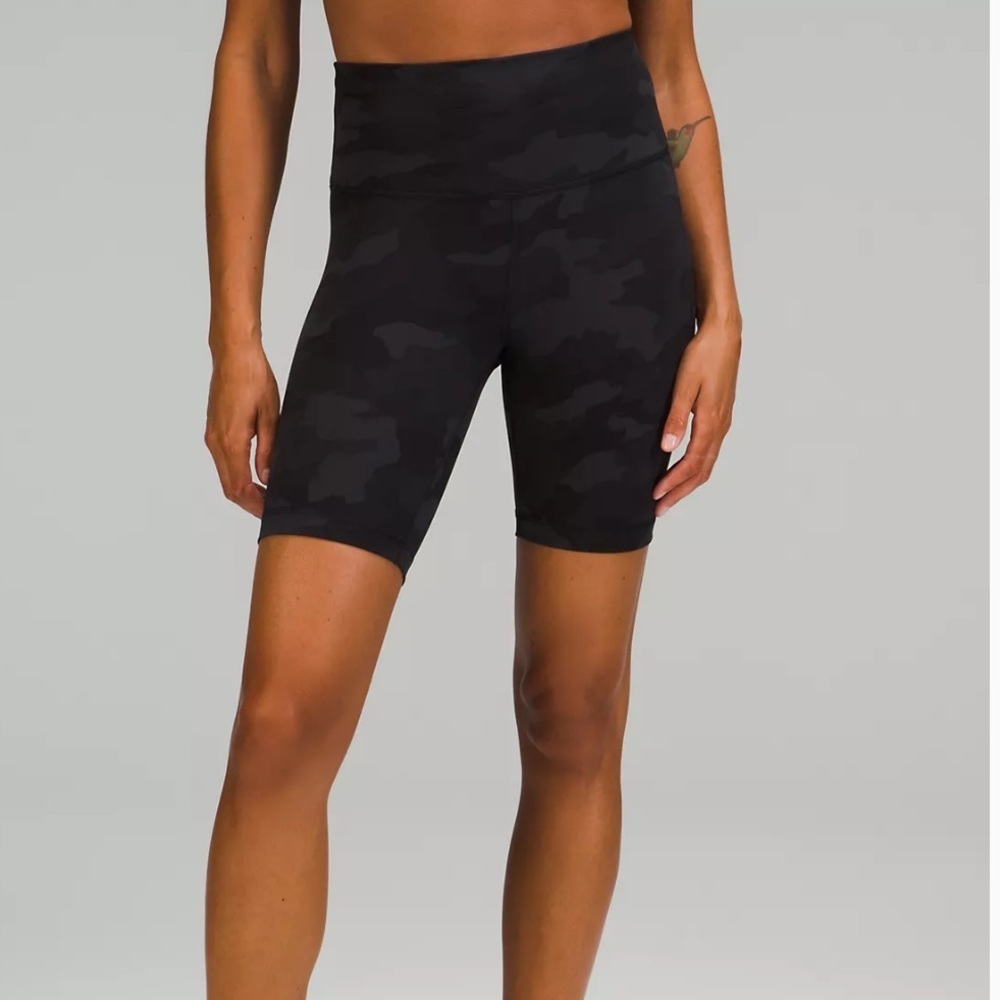 Lululemon Shorts - Picture 3 of 4